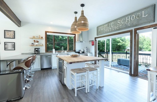 Summit Lake House | Full House, Full Amenities.