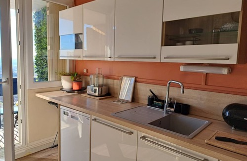 Nimes Apartment | FULL HOUSING 3 - 4 persons