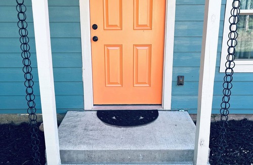 Waco Cottage | FULL KITCHEN – NEW 1-Bedroom Cottage, 15-Minutes From Silos & Baylor