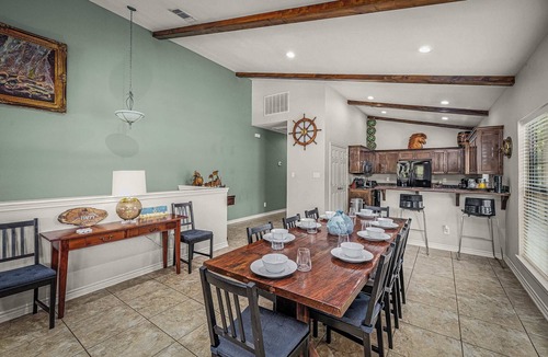 Seguin House | Full Lake! Waterfront Escape with Scenic Views!