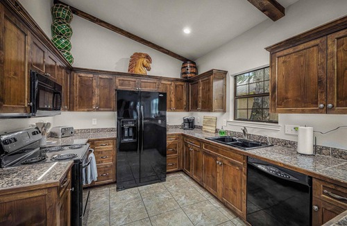 Seguin House | Full Lake! Waterfront Escape with Scenic Views!