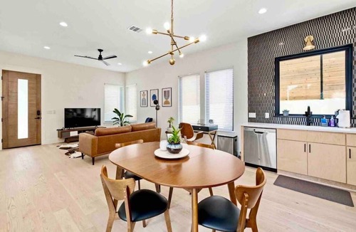 Riverside House | Full Modern Home - Quiet Oasis Close to Downtown w/Private Yard, 1 Car Garage