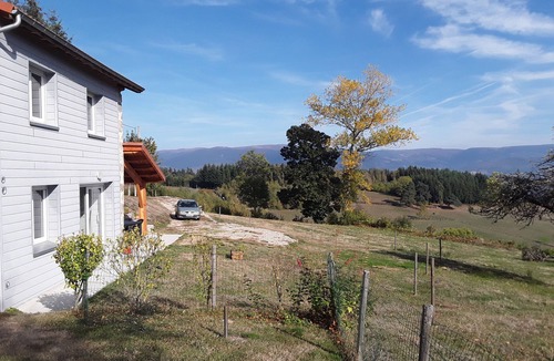 Thiolieres House | FULL NATURE DOUGLAS GITE