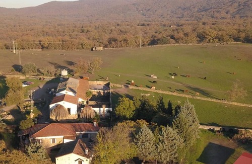Villamiel House | Full rental house located in the countryside, porch outside with barbecue