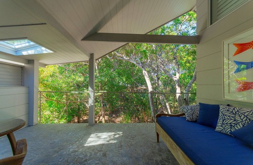 Suffolk Park House | Fuller Holidays - Adrift Beachfront Suffolk