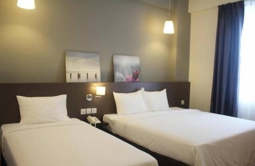 Kampung Permatang Bogak Hotel | Fuller Hotel