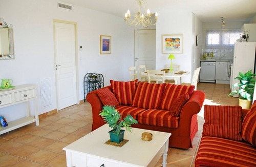 Fitou Villa | Fully Air-Conditioned Villa, Sleeps 6, Pools, Wi-Fi, Mediterranean Sea Views