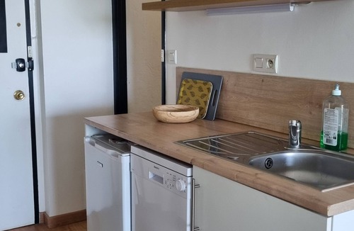 Montrichard Apartment | Fully equipped studio with balcony
