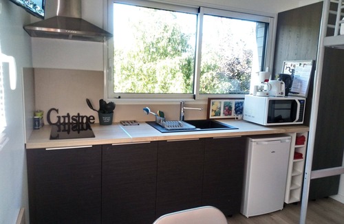 Chavagnes-en-Paillers Apartment | Fully-equipped 1 room furnished studio without partitions