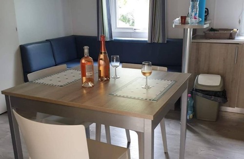 Bourgenay House | Fully equipped premium mobile home in 4-star campsite le loyada