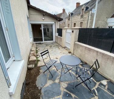 Saint-Benoit-sur-Loire House | Fully equipped house