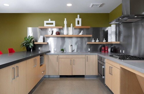 Menlo Park Condo | Fully Equipped 1 Bedroom Condo with Kitchen and Laundry