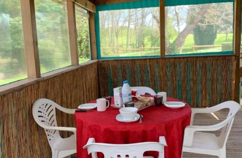 Castillonnes House | Fully equipped 2-bedroom mobilehome with large covered terrace