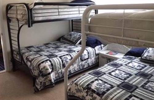 Brick House | Fully equipped, bring only an overnight bag
