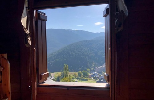 La Molina House | Fully equipped luxury villa, 7 pax, 3 bedrooms, 2 bathrooms in La Molina