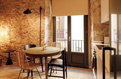 Salt Apartment | Fully Equipped One-Bedroom Apartment with original stone walls.