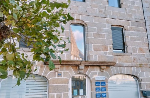 Callac Apartment | Fully-equipped PMR apartment