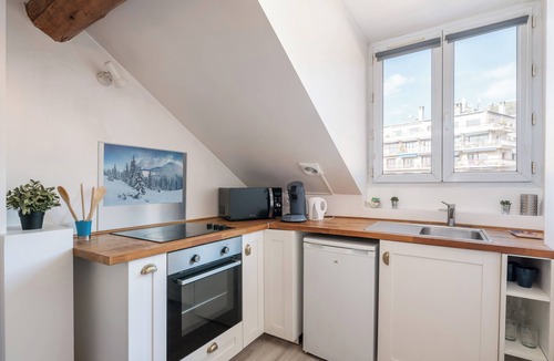 Quartier Hyper-Centre Apartment | Fully equipped studio in the heart of Grenoble