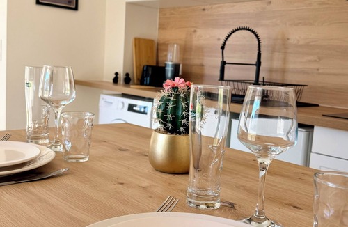 Tarbes Apartment | Fully equipped studio with garden - Quiet & Cosy