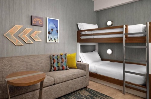Anaheim Resort Hotel | Fully Equipped Suite Steps from Disneyland & Dining Spots | 4 Units