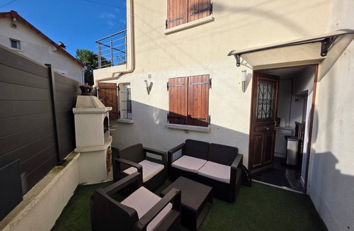 Argenteuil House | Fully equipped townhouse