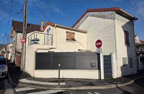 Argenteuil House | Fully equipped townhouse