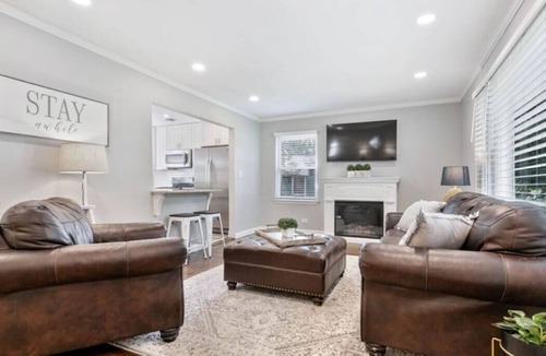 Naperville House | Fully Fenced In-Pet Friendly Cozy North Naperville 3 BED 2 BATH Home