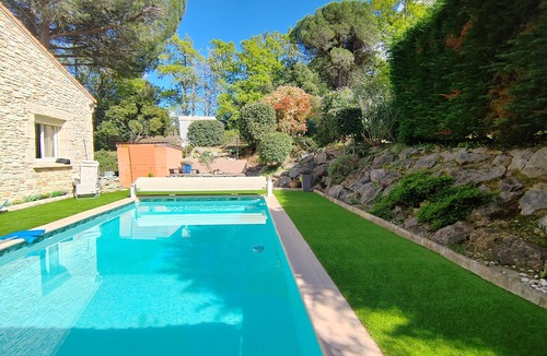 Saint-Andre-d'Olerargues Villa | Fully private villa, heated pool, Jacuzzi and coffee games