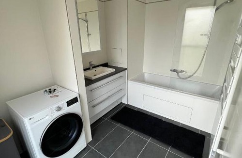 Prince–Marmottan Apartment | Fully Furnished 1 Bedroom Apartment Suite 54 Sqm