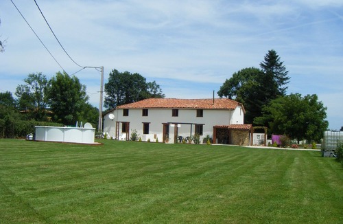 Arne Cottage | Fully Furnished 2 Bed Gite Situated In 3 Acres