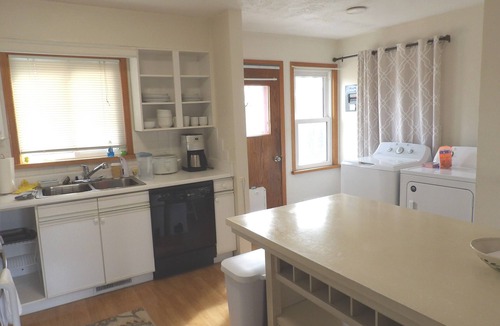 Kimball Apartment | Fully furnished 2 Bedroom 1 bath house