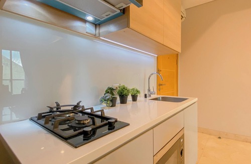 Setiabudi Apartment | Fully Furnished 2Br At Apartment Capitol Suites