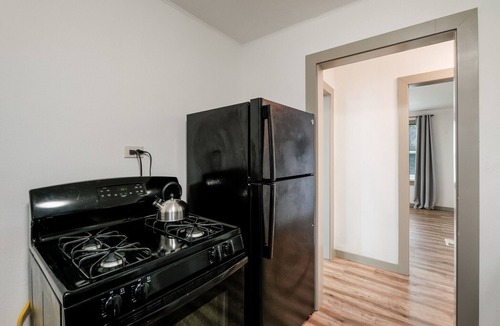 Olmos Park Apartment | Fully Furnished 2BR/1BA Apt-Covered Parking- In-Unit Washer&Dryer