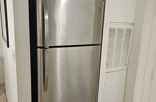 Voth House | Fully Furnished 3 Bedroom w/Utilities - Near Orange and near Beaumont, Vidor TX