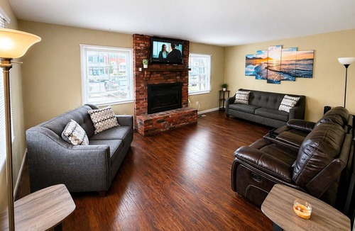 Willingboro House | Fully Furnished 3BR – Insurance/Temporary Housing Ready – Immediate Move-In