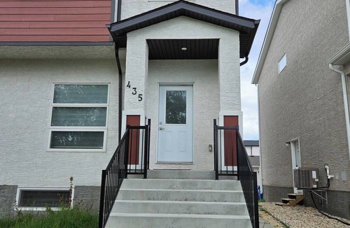 St. Vital Apartment | Fully Furnished Basement Unit – Private Entrance Included