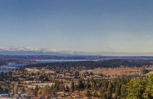 Somerset House | Fully furnished Executive house with sweeping views!