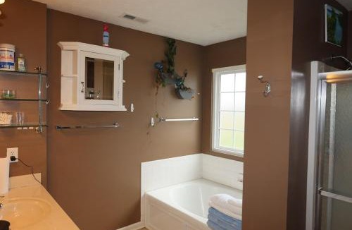 Carmel House | Fully Furnished Executive Sleeper Home