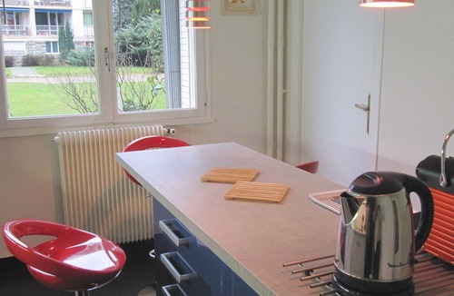 Chambery Apartment | Fully furnished holiday apartment 4 * rated - very pleasant - 700 sq feet