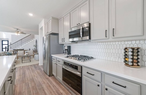 Cypress House | Fully Furnished House w/All Bills Paid in Bridgeland - 60 day min stay