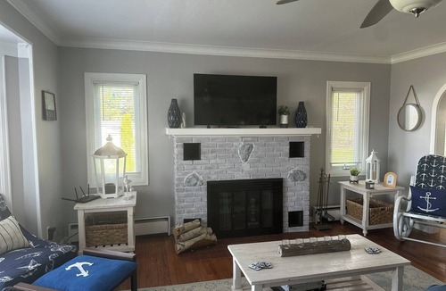 Bridgeport House | Fully Furnished Oneida Lake Retreat for Extended Stays