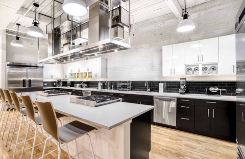 Downtown Hartford Apartment | Fully Furnished Private Studio Loft Free Utilities Elevator