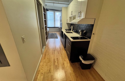 Downtown Hartford Apartment | Fully Furnished Private Studio Loft Free Utilities Elevator