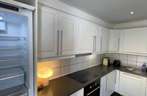 Amager Apartment | Fully furnished room with shared kitchen and bathroom