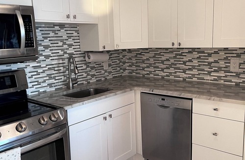 Corunna Apartment | FULLY FURNISHED TURN-KEY TWO BEDROOM CONDO WITH WATERVIEW