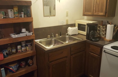 Bourbon Cottage | Fully modern 'rustic' cottage with hiking and floating oppurtunities nearby.