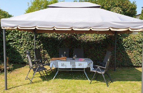 Plumaudan House | Fully modernised house with SEASONAL HEATED PRIVATE POOL. Countryside location