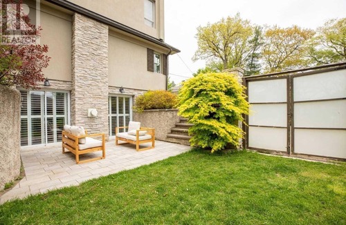 Clarkson-Lorne Park Apartment | Fully Private Apartment - New Luxury Two Bed Private Apartment By The Lake