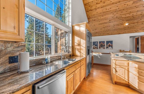 North Upper Truckee Cabin | Fully Remodeled Tahoe Retreat with Game Room and Hot Tub