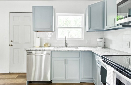 Irving House | Fully remodeled Cozy house, 10 min. from airport